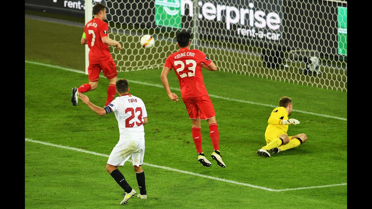 Coke scores Sevilla's third goal in the 70th minute. He had two goals in the match.