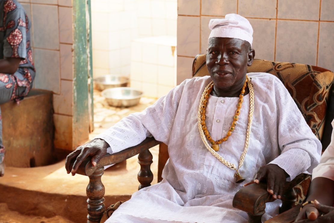 Mama Hounza Tognon Mahouchi, 85, pesident of the Voodoo piests in Couffo.