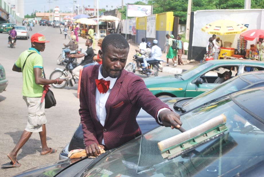 Dressing smartly for work, ensures people take him seriously explains Olatoyan. His red velvet bowties ensures he stands out. Photos of Abdulahi Olatoyan have gone viral on Instagram and Twitter in Nigeria. 