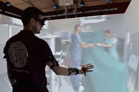 As well as remote surgery, it's also possible to perform virtual reality surgery for training purposes. The <a href="http://www.hrv-simulation.com/en/virteasy-surgery/virteasy-surgery-savoir-plus.html" target="_blank" target="_blank">VirTeaSy Surgery Training Simulator</a> allows students to practice gestures used in bone surgery, without any risk to patients. 