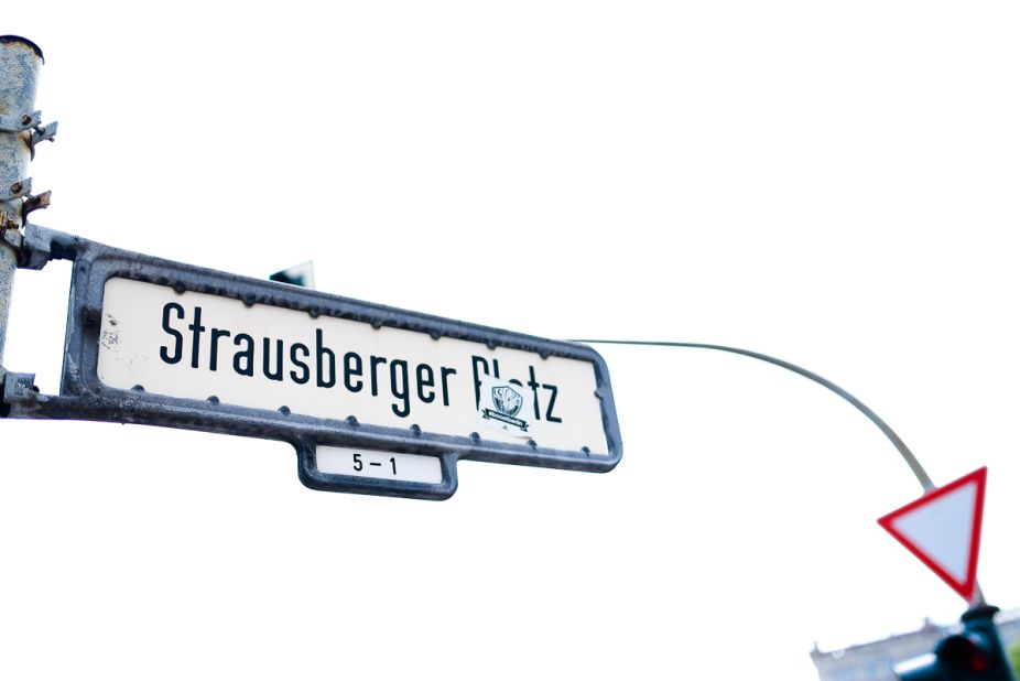 The track also takes in Strausberger Platz. 