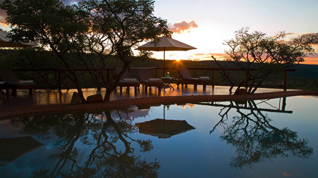 Nungubane is one of several secluded luxury lodges in the region, most of which are much more reasonably priced than their counterparts in better-known parks and reserves such as Kruger or Sabi Sands. 