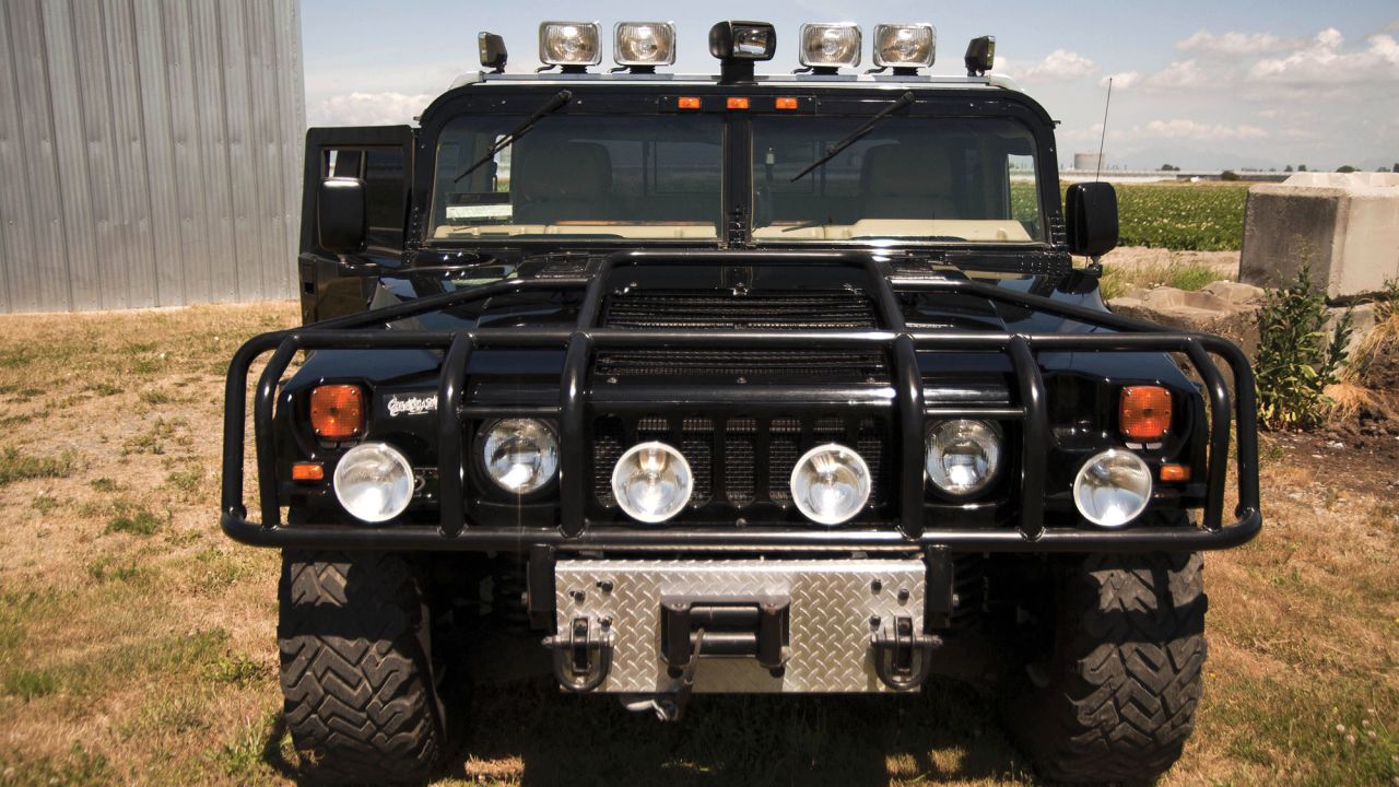 The late hip-hop artist Tupac Shakur's Hummer that he purchased three months before his death sold at auction for $337,144, according to Boston-based RR Auction.