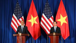  Vietnam's President Tran Dai Quang (R) and US President Barack Obama (L) take part in a joint press conference at the International Convention Center in Hanoi on May 23, 2016.
US President Barack Obama praised "strengthening ties" between the United States and Vietnam at the start of a landmark visit on May 23, as the former wartime foes deepen trade links and share concerns over Chinese actions in disputed seas. / AFP / POOL / LUONG THAI LINH        (Photo credit should read LUONG THAI LINH/AFP/Getty Images)