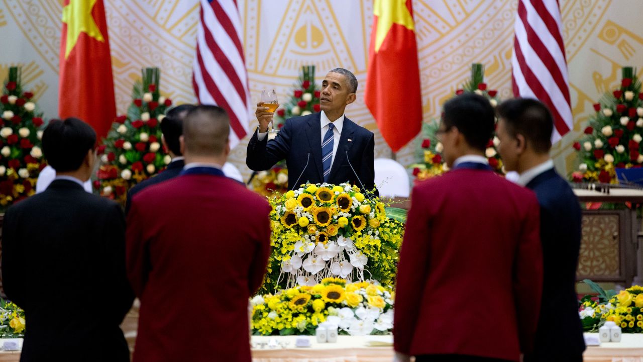 Obama gives a toast during a state luncheon hosted by Vietnam's President in Hanoi on May 23.
