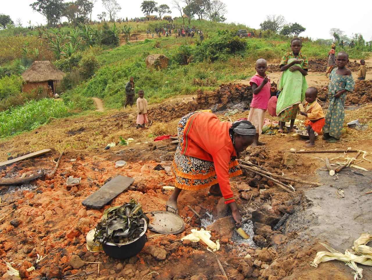 People displaced from their villages rummage through the ashes of their burnt homes in the North Kivu province in the Democratic Republic of the Congo (DRC) in February 2016. Around 20 people were killed and 40 wounded in one weekend's violence, the spokesperson for the U.N. High Commissioner for Human Rights, <a href="http://www.ohchr.org/EN/NewsEvents/Pages/DisplayNews.aspx?NewsID=17022&LangID=E" target="_blank" target="_blank">Cecile Pouilly, said in a statement</a>.