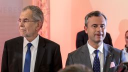 Austrian presidential candidates Alexander Van der Bellen, left, and Norbert Hofer in Vienna on Sunday.