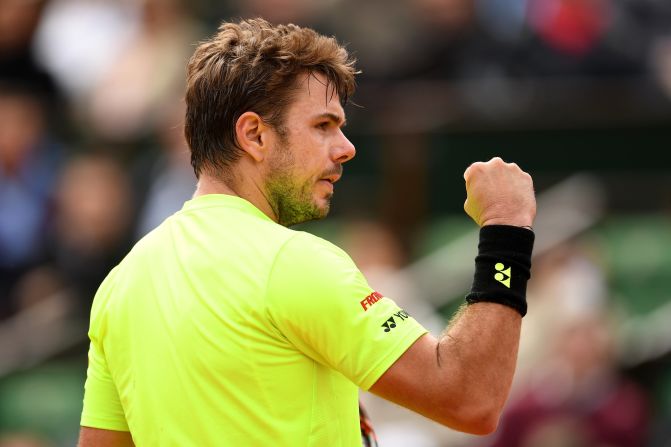 But Wawrinka eventually prevailed 4-6 6-1 3-6 6-3 6-4 to set up a clash with Japan's Taro Daniel. 