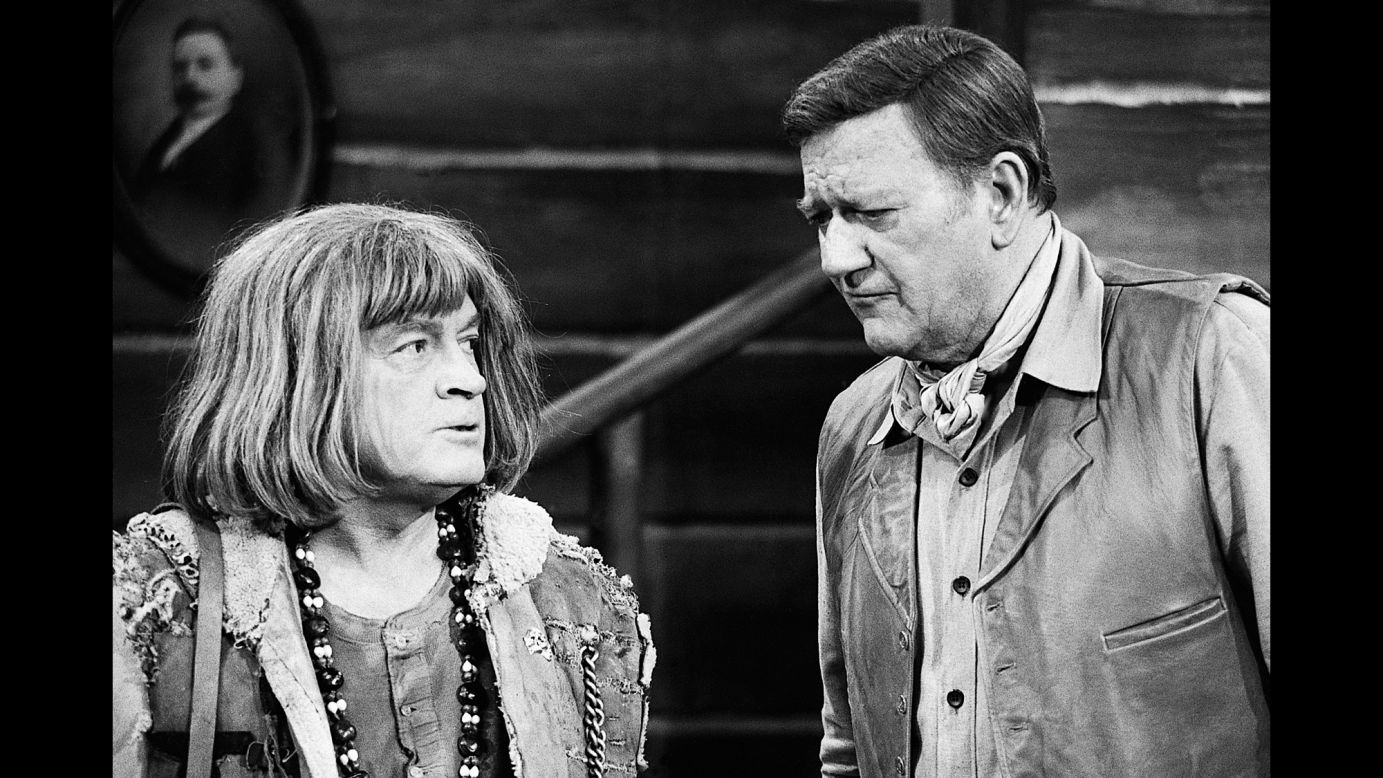 Wayne performs with comedian Bob Hope for one of Hope's TV specials in 1971.