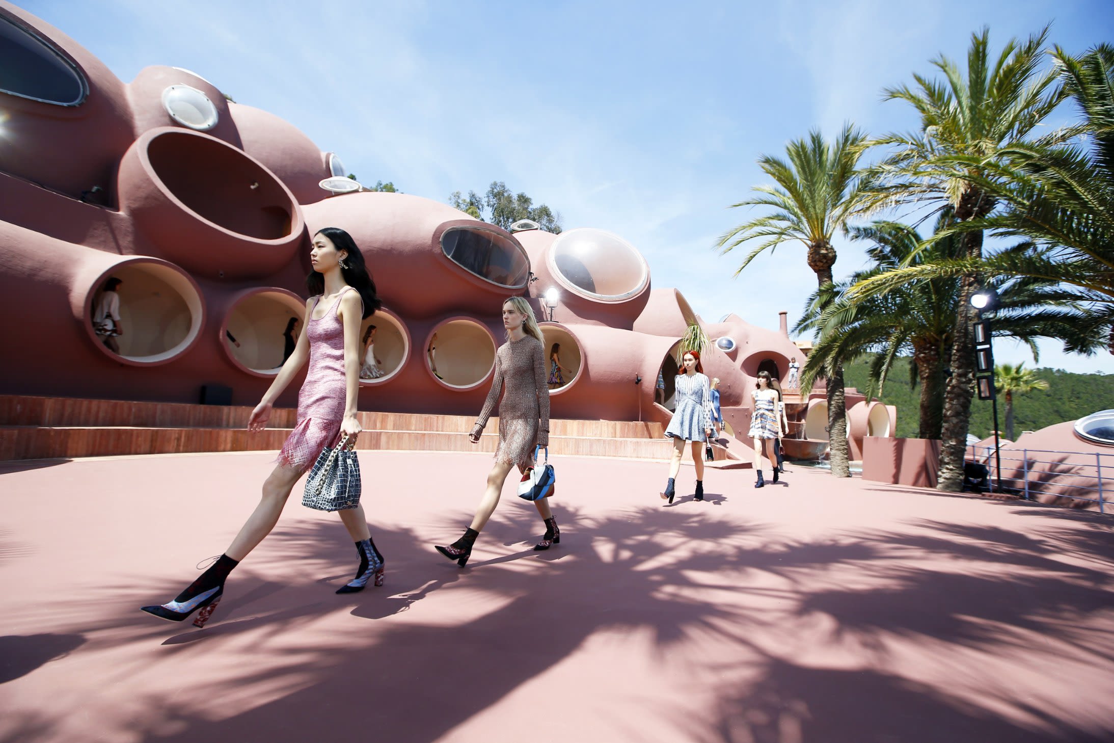Louis Vuitton unveils its Cruise 2016 collection at iconic Bob