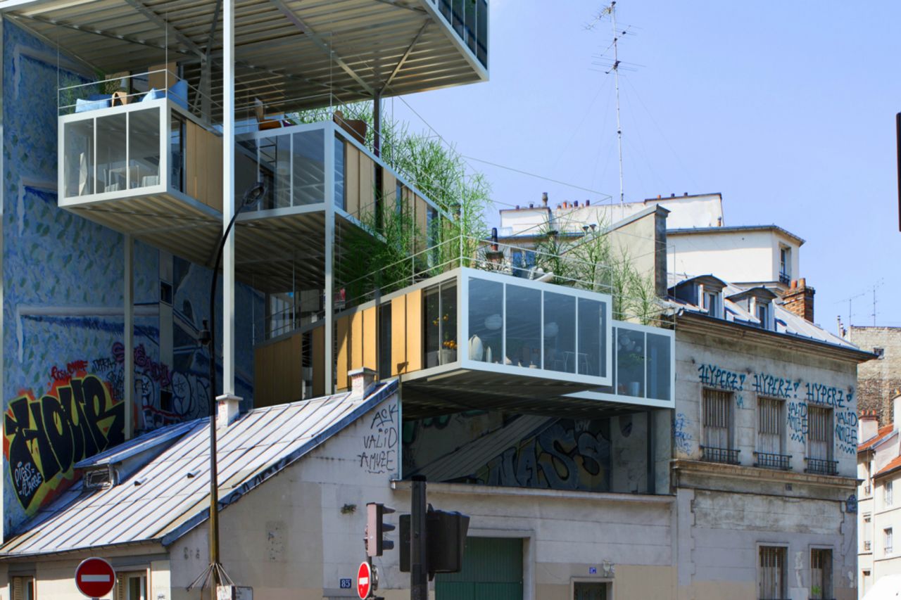 The flats will take less than two months to put up.