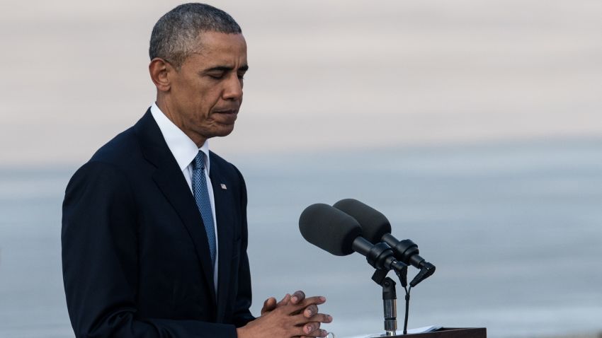 US President Barack Obama delivers a speech at the Hiroshima Peace Memorial park cenotaph in Hiroshima on May 27, 2016.
Obama became the first sitting US leader to visit the site that ushered in the age of nuclear conflict. / AFP / JOHANNES EISELE (Photo credit should read JOHANNES EISELE/AFP/Getty Images)