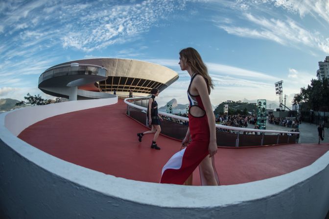 The Contemporary Art Museum (MAC) is designed by famed Brazilian architect Oscar Niemeyer.