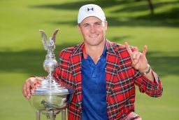 FORT WORTH, TX - MAY 29:  Jordan Spieth poses with the trophy after winning the DEAN & DELUCA Invitational at Colonial Country Club on May 29, 2016 in Fort Worth, Texas.  (Photo by Tom Pennington/Getty Images)