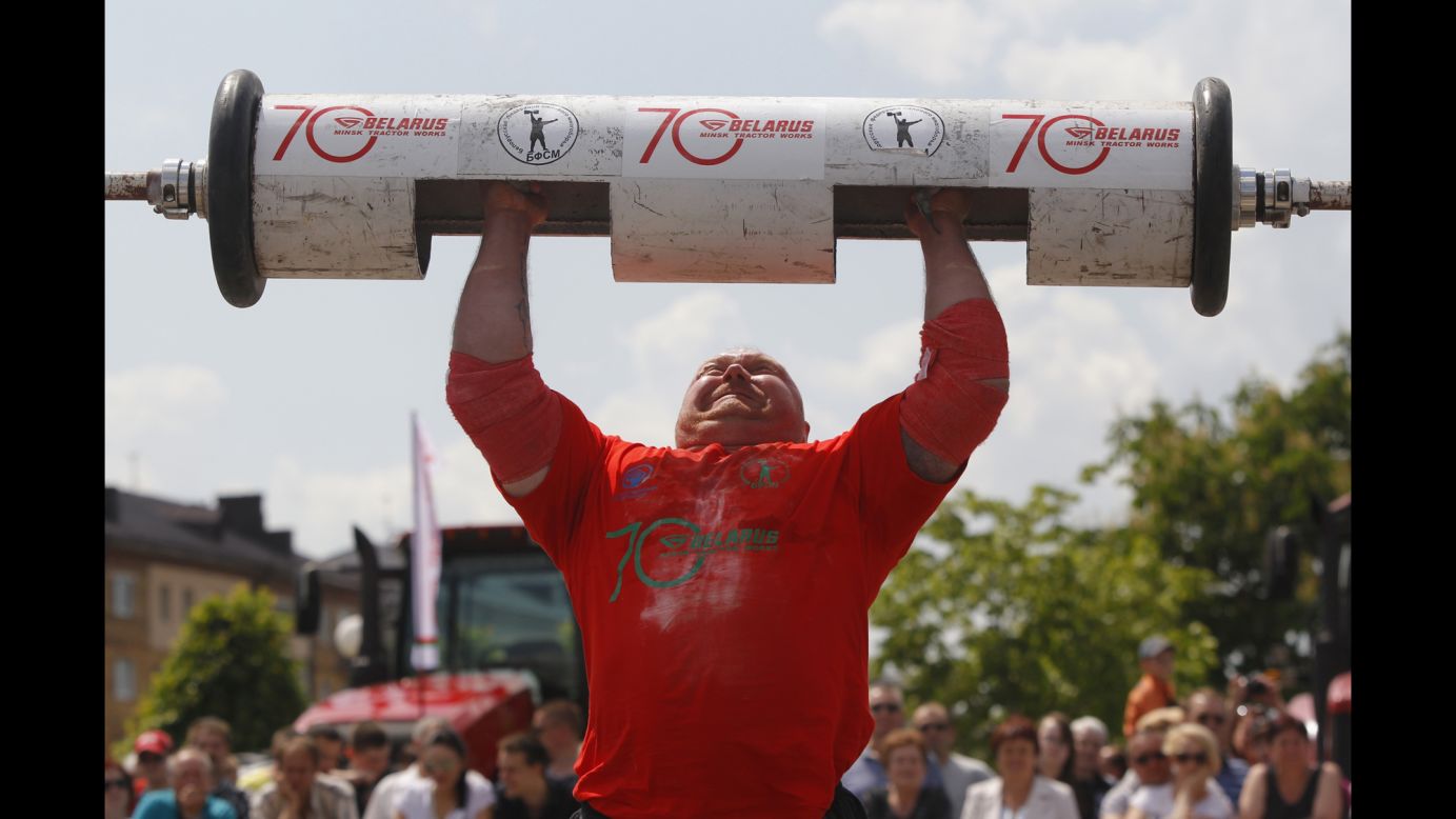 Sergei Shutov lifts a 140-kilogram (309-pound) barbell during a strongman event in Minsk, Belarus, on Saturday, May 28. <a href="http://www.cnn.com/2016/05/24/sport/gallery/what-a-shot-sports-0524/index.html" target="_blank">See 30 amazing sports photos from last week</a>