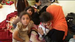 Iraq Fallujah children trapped pleitgen lkl _00003827.jpg