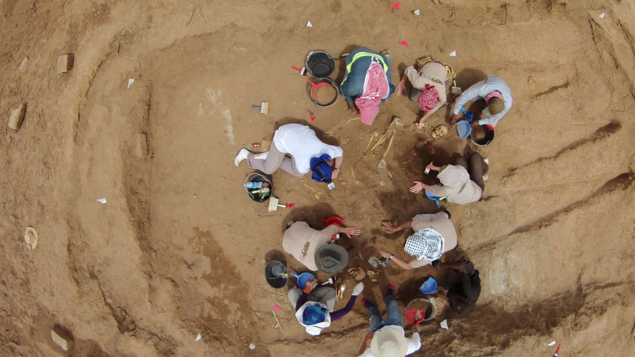01 Exhumations at Gabiley