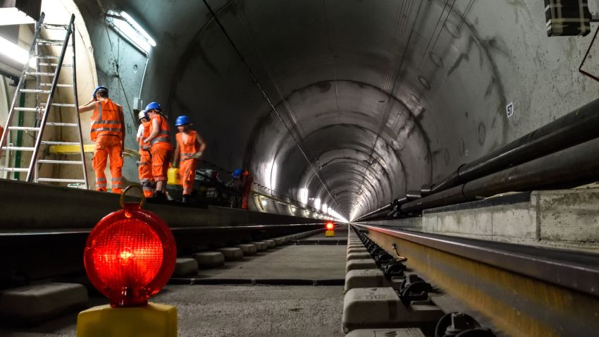 gotthard tunnel switzerland