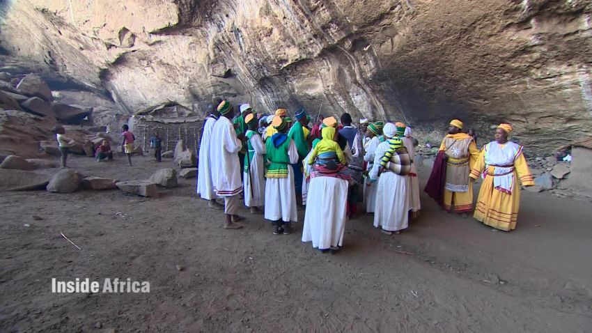 inside africa lesotho caves spc a_00000421.jpg