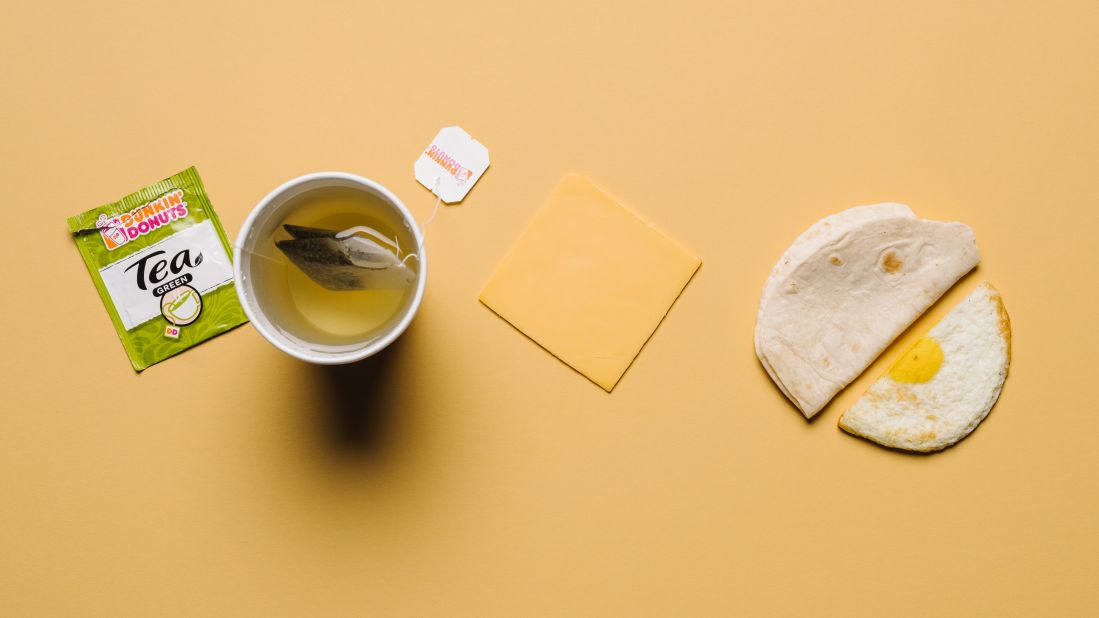 Low carbs at Dunkin' Donuts? It's doable if you stick with the egg and cheese Wake-Up Wrap, with only 13 grams of carbohydrates. Green tea is a carb-free antioxidant-rich caffeine boost.