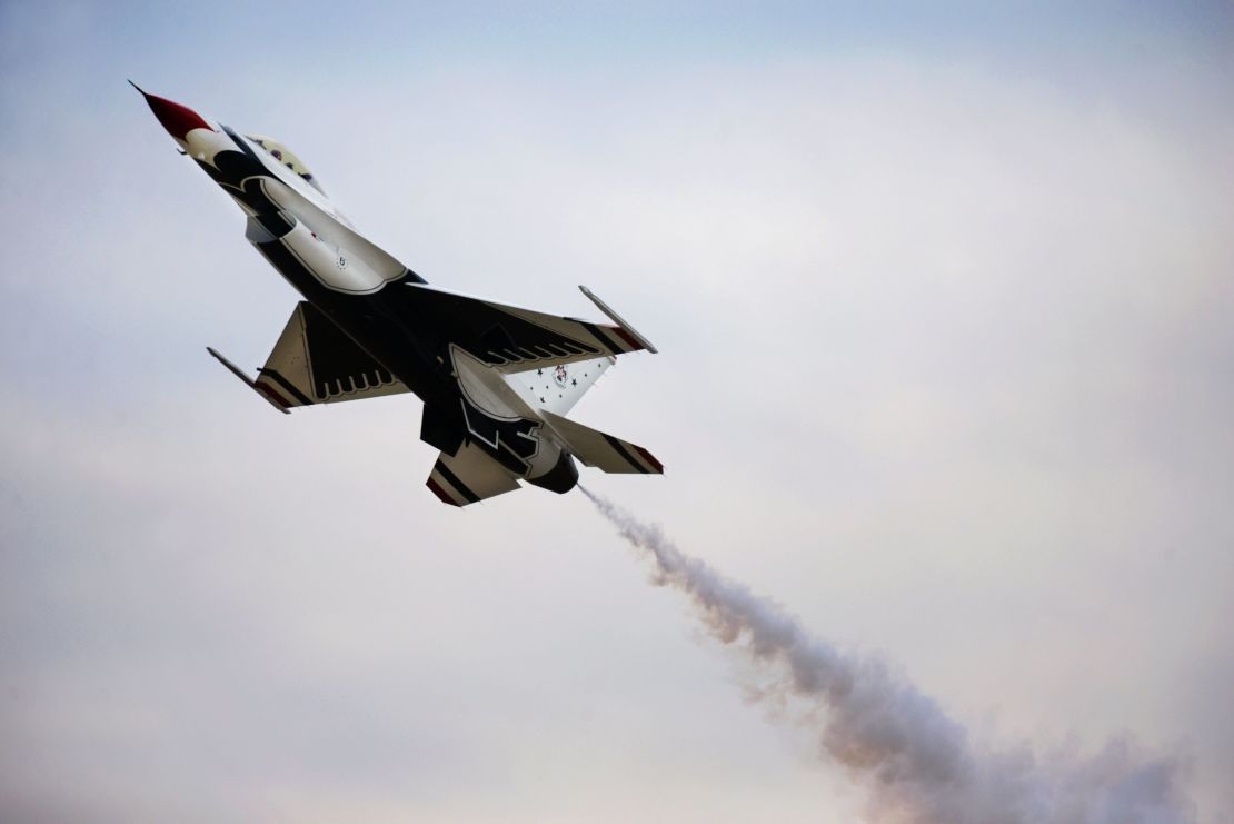 The USAF Thunderbirds fly F-16 Fighting Falcons -- aka "Vipers"