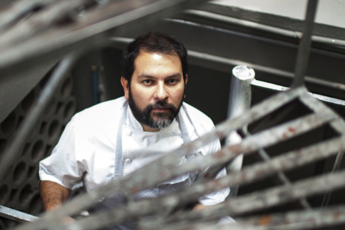 16. Enrico Olivera, Pujol (Mexico City)