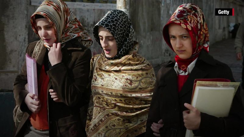 Whats it like being a woman in Turkey? picture photo