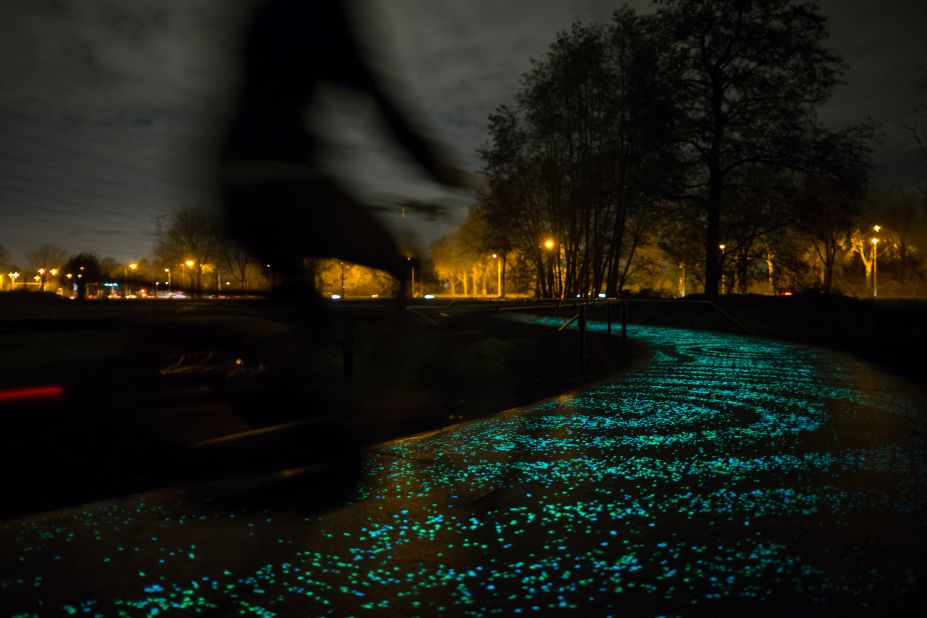 Roosegarde also designed the Van Gogh Bicycle Path -- inspired by the painting <a href="http://www.vangoghgallery.com/painting/starry-night.html" target="_blank" target="_blank">Starry Night</a>. Its surface is coated with a special paint that glows in the dark, and is powered by energy absorbed from sunlight.