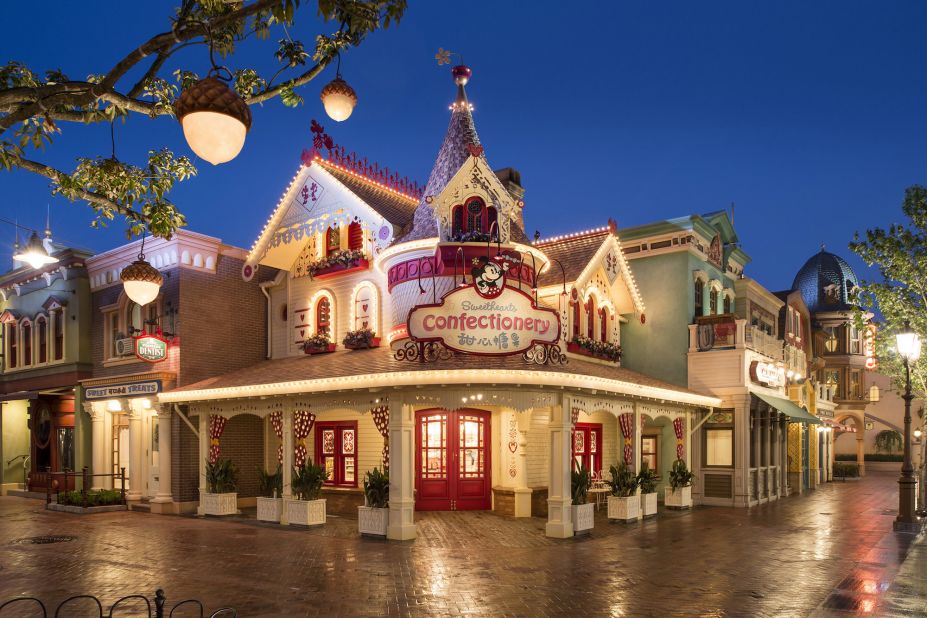 Mickey Avenue's Sweethearts Confectionery is meant to represent the childhood home of Minnie Mouse. 