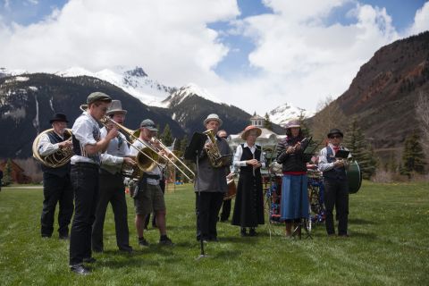 A live oompah band and a Memorial Day ceremony were part of the 2016 celebrations. 