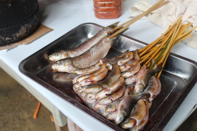 Fresh fish from the region's rivers, which flow through a stunning karst, limestone landscape, are often barbequed. Fish are also farmed in rice paddies. 