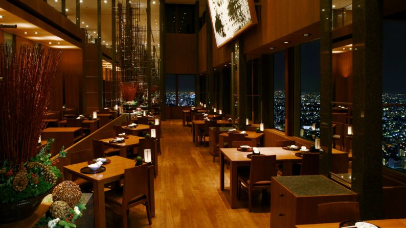 On a clear day guests can see as far as Mount Fuji while dining at <a href="index.php?page=&url=http%3A%2F%2FTokyo.park.hyatt.com" target="_blank" target="_blank">Park Hyatt Tokyo's</a> Japanese fine dining restaurant Kozue. Seasonal home-style food is plated on beautiful tableware that showcases Japanese craftsmanship.