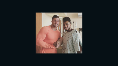  Rodney Sumter with Tim Tebow, his old high school QB