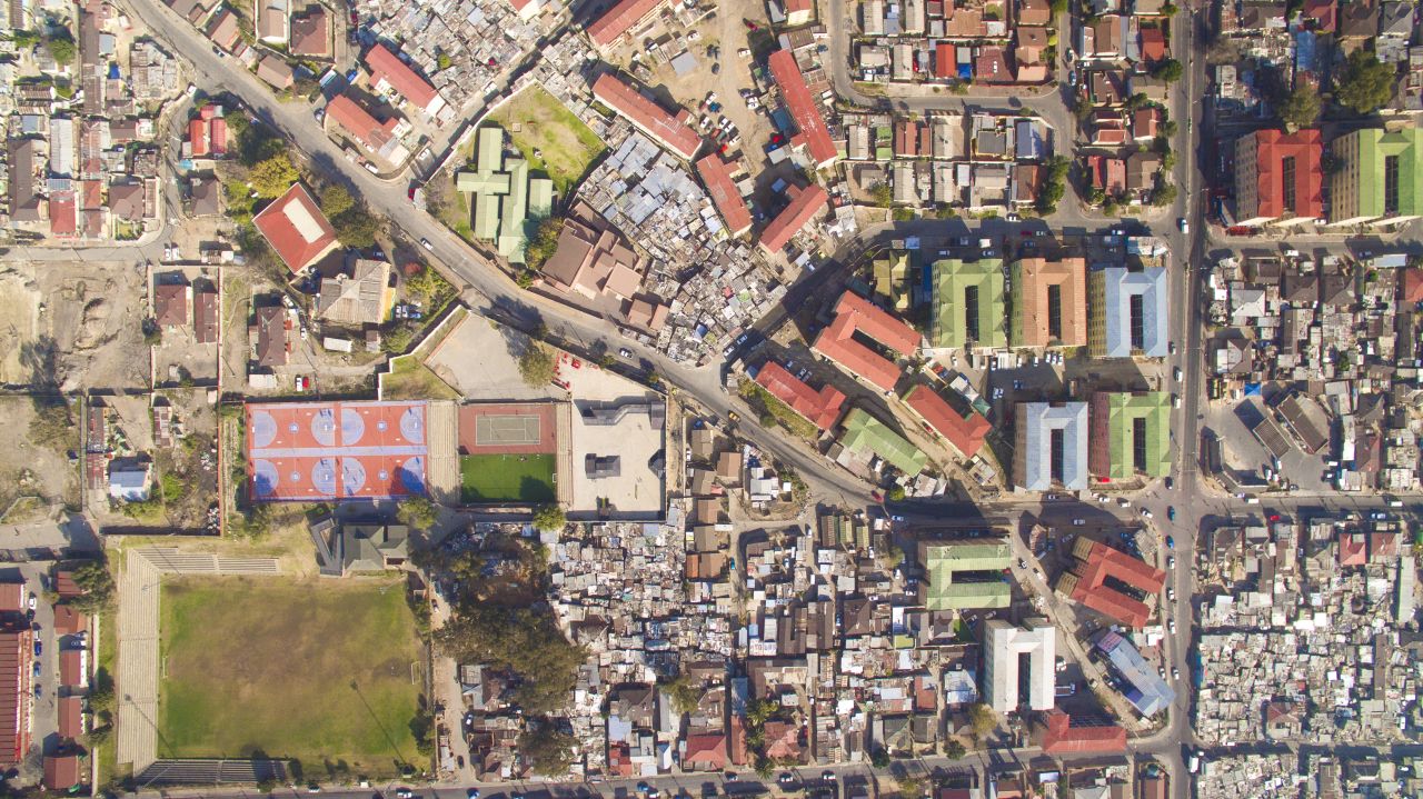 Pol spisekammer granske Drone photographs of South Africa show racist architecture | CNN