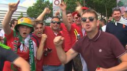 eu referendum football fans ripley pkg_00001730.jpg