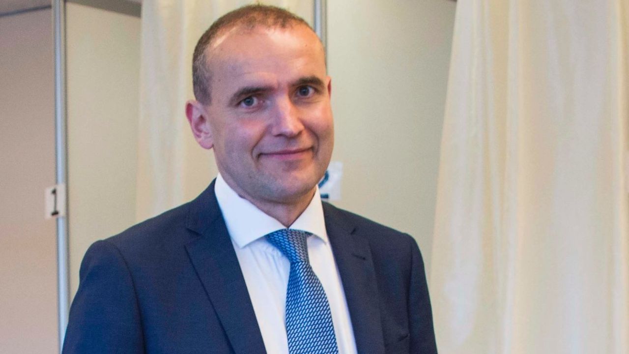 Presidential candidate Gudni Johannesson casts his ballot at a polling station in Reykjavik on Saturday. 
