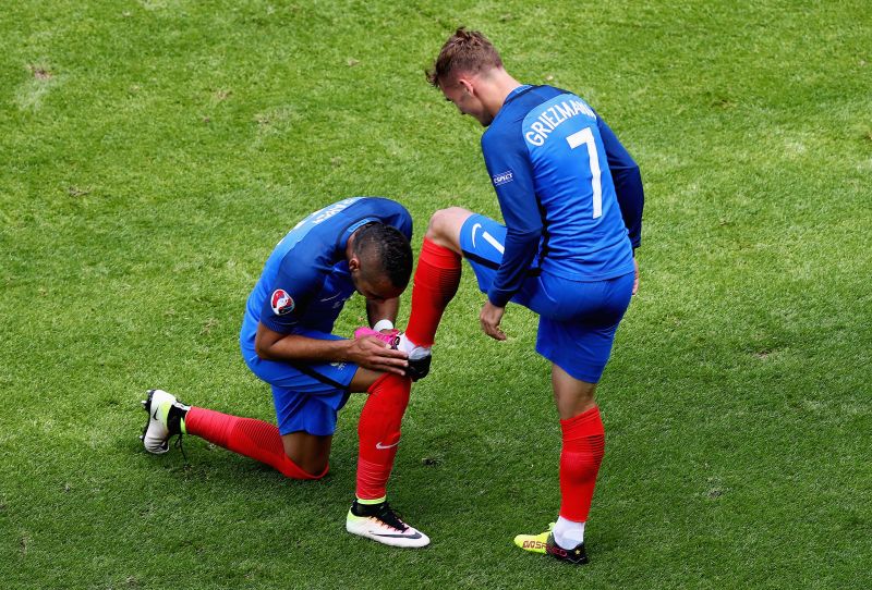 Euro 2016: France Defeats Republic Of Ireland To Reach Quarterfinals | CNN