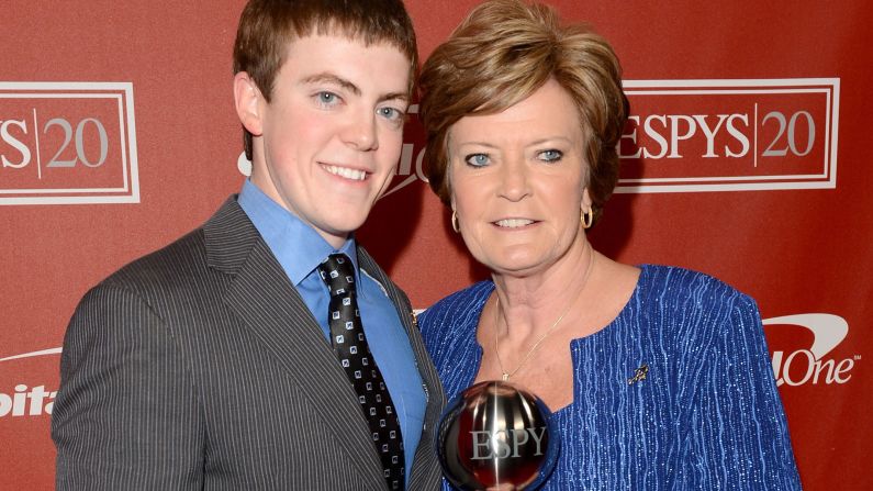 Pat Summitt poses for a photograph with Tyler after she received the Arthur Ashe Courage Award at the 2012 ESPY Awards.