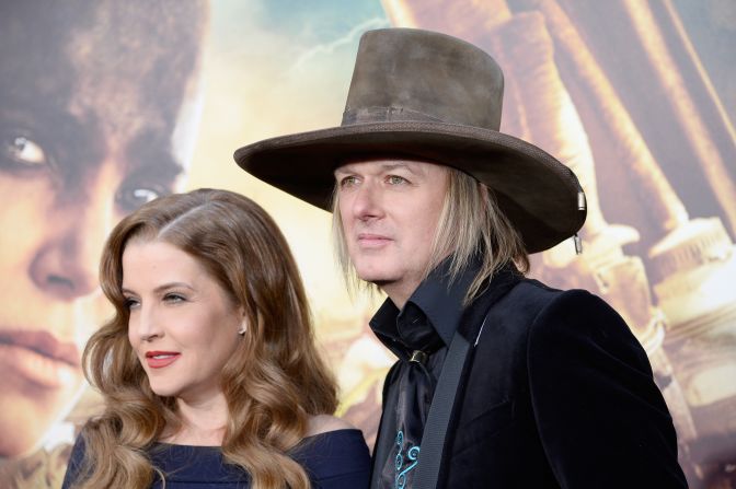 Lisa Marie Presley <a href="index.php?page=&url=http%3A%2F%2Fwww.people.com%2Farticle%2Flisa-marie-presley-divorce-michael-lockwood" target="_blank" target="_blank">reportedly filed for divorce in June </a>from her husband of 10 years, musician Michael Lockwood. He was Presley's fourth husband after Danny Keough, Michael Jackson and Nicolas Cage. 