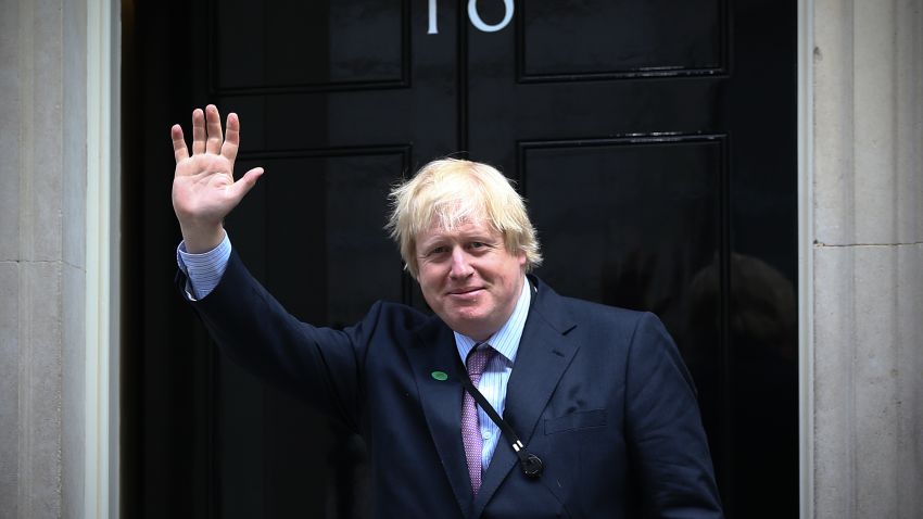 LONDON, ENGLAND - MAY 11: London Mayor and MP for Uxbridge and South Ruislip, Boris Johnson, arrives at Downing Street on May 11, 2015 in London, England. Prime Minister David Cameron continued to announce his new cabinet with many ministers keeping their old positions. (Photo by Carl Court/Getty Images)
