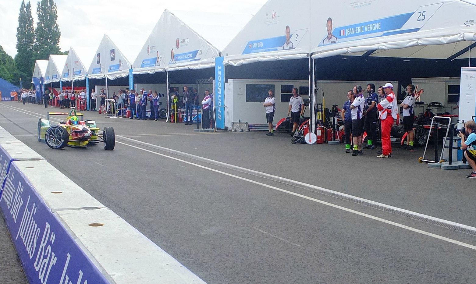 Buemi and di Grassi collided in the opening moments of the Sunday's title-deciding race. Here, di Grassi comes into the pit lane for repairs.