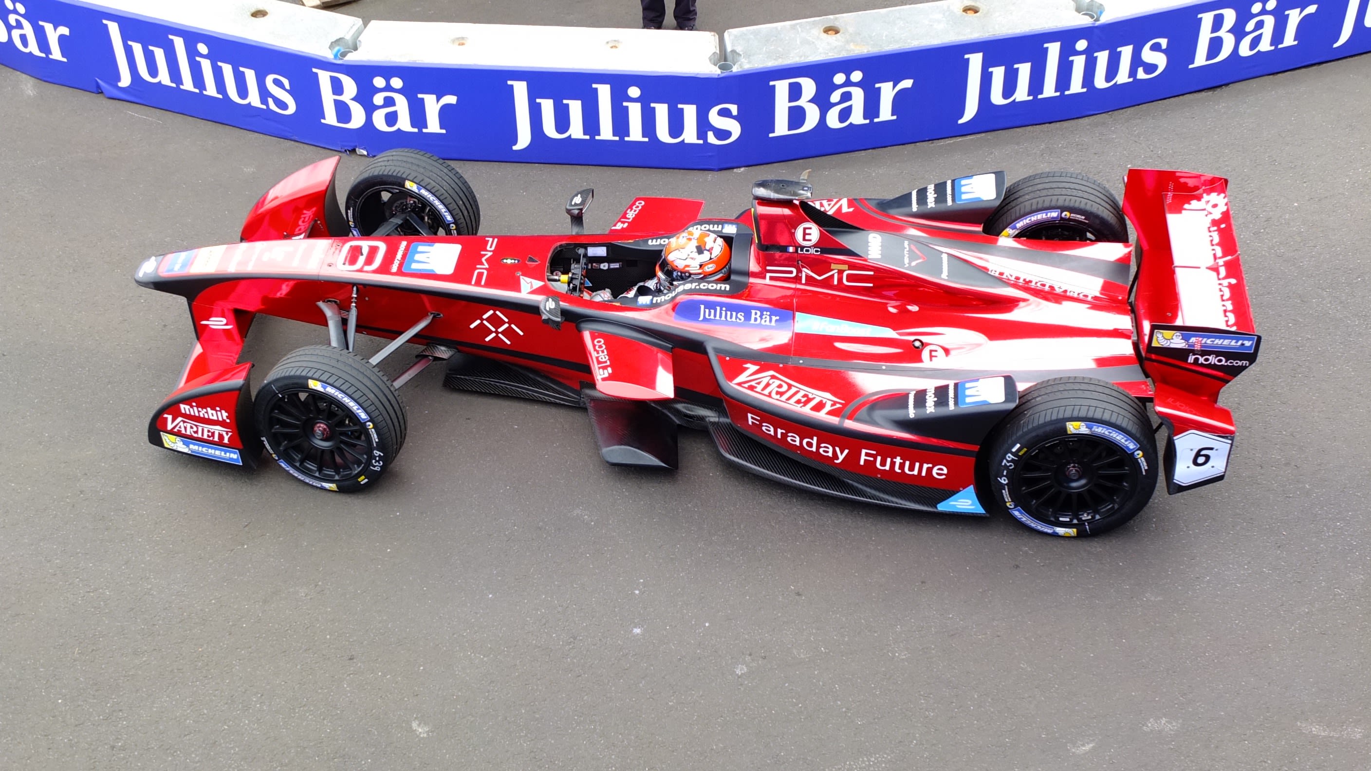 A Dragon Racing car heads into the pit lane during qualifying.