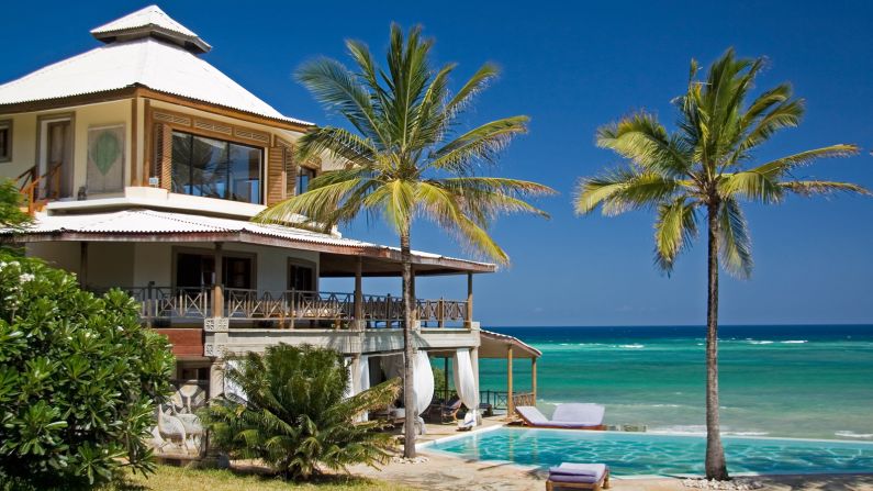 While proximity to the Indian Ocean is undoubtedly the main attraction -- scuba diving and snorkeling, kite surfing and deep-sea fishing -- <a href="index.php?page=&url=http%3A%2F%2Fwww.alfajirivillas.com" target="_blank" target="_blank">Alfajiri</a> is also an ideal base for exploring coastal game reserves like Shimba Hills and Mwaluganje Elephant Sanctuary.