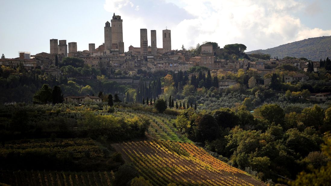 One of the wine routes in Tuscany runs past San Gimignano, a UNESCO World Heritage village famous for its Vernaccia wine.