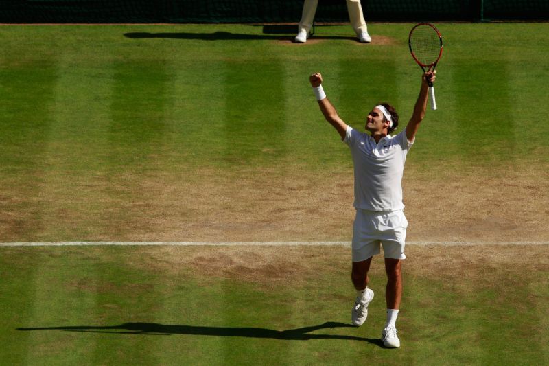 Roger Federer Saves Match Points In Win At Wimbledon | CNN