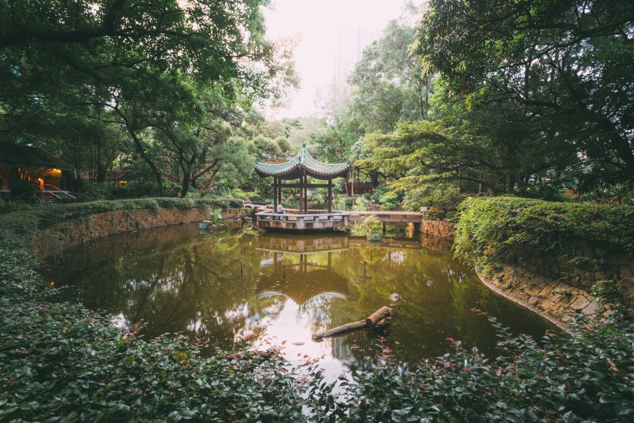 <strong> Kowloon Park: </strong>Tucked in the hectic harborside neighborhood of Tsim Sha Tsui, this tranquil enclave was the former site of the British Army's Whitfield Barracks. It was redeveloped into a public park in the 1970s.
