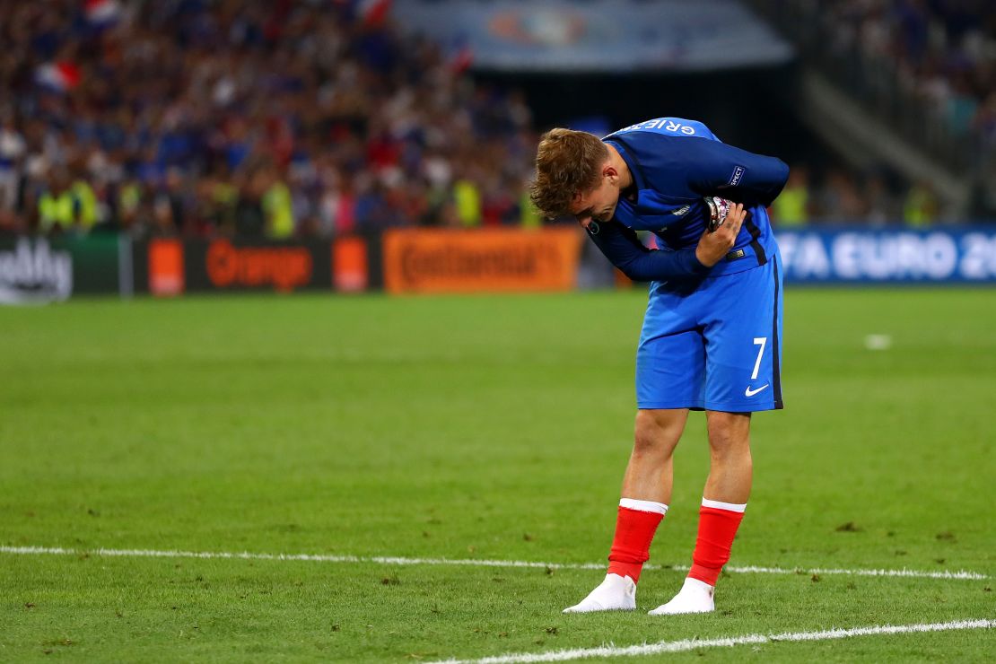 Griezmann took a bow after scoring both goals in the 2-0 semifinal win over Germany.