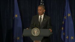president obama reacts to dallas shootings from warsaw poland_00000000.jpg