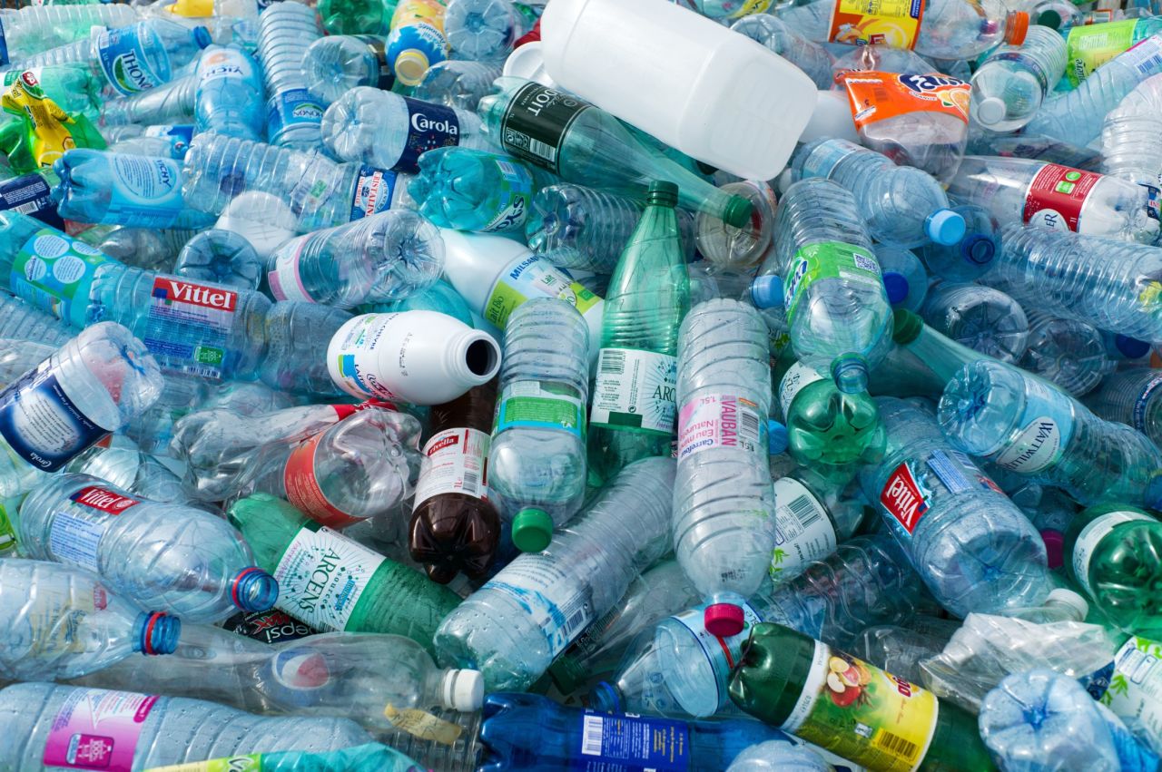 About 80 million tonnes of polyethylene, which is more difficult to degrade than other plastics, are produced each year.