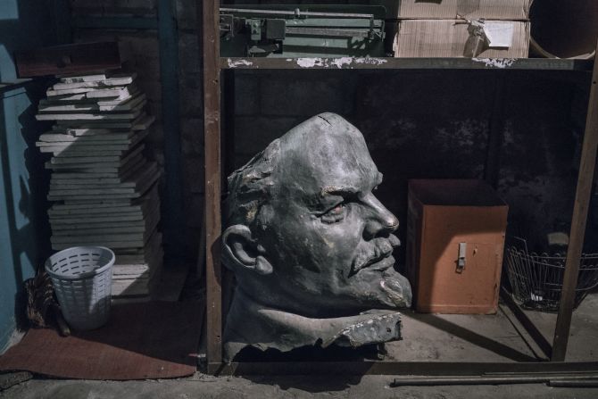 Dnipropetrovsk's Lenin's head was given to the city's history museum, which put it in storage while waiting for resources to exhibit it. 